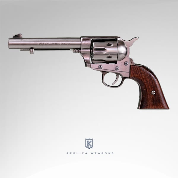 REPLICA PEACEMAKER COLT .45 5.5″ 1873 Polerad nickel med trägrepp